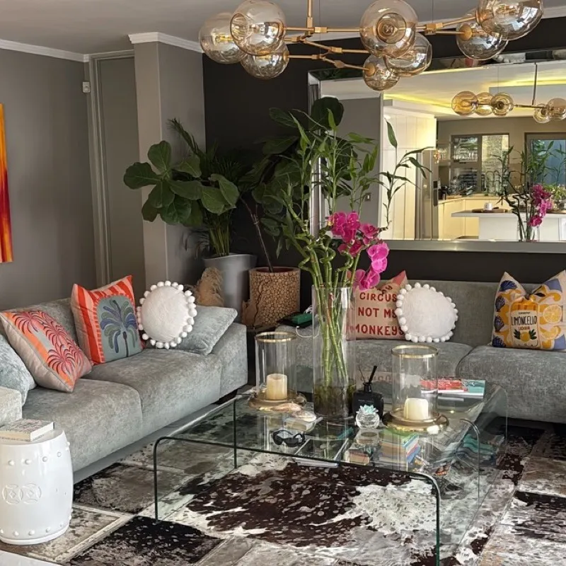 Contemporary living room designed by Alana of Cwtch Design Oxford
